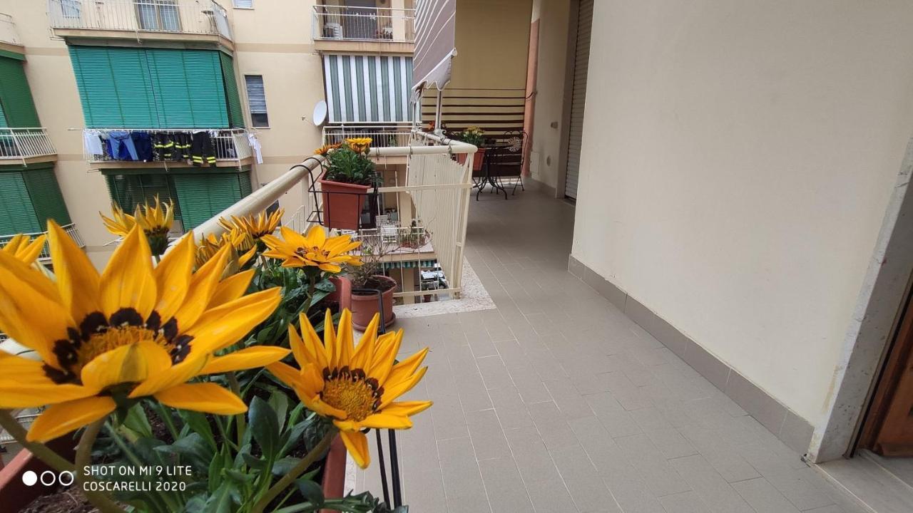 Appartamento Casa Angela Salerno Esterno foto